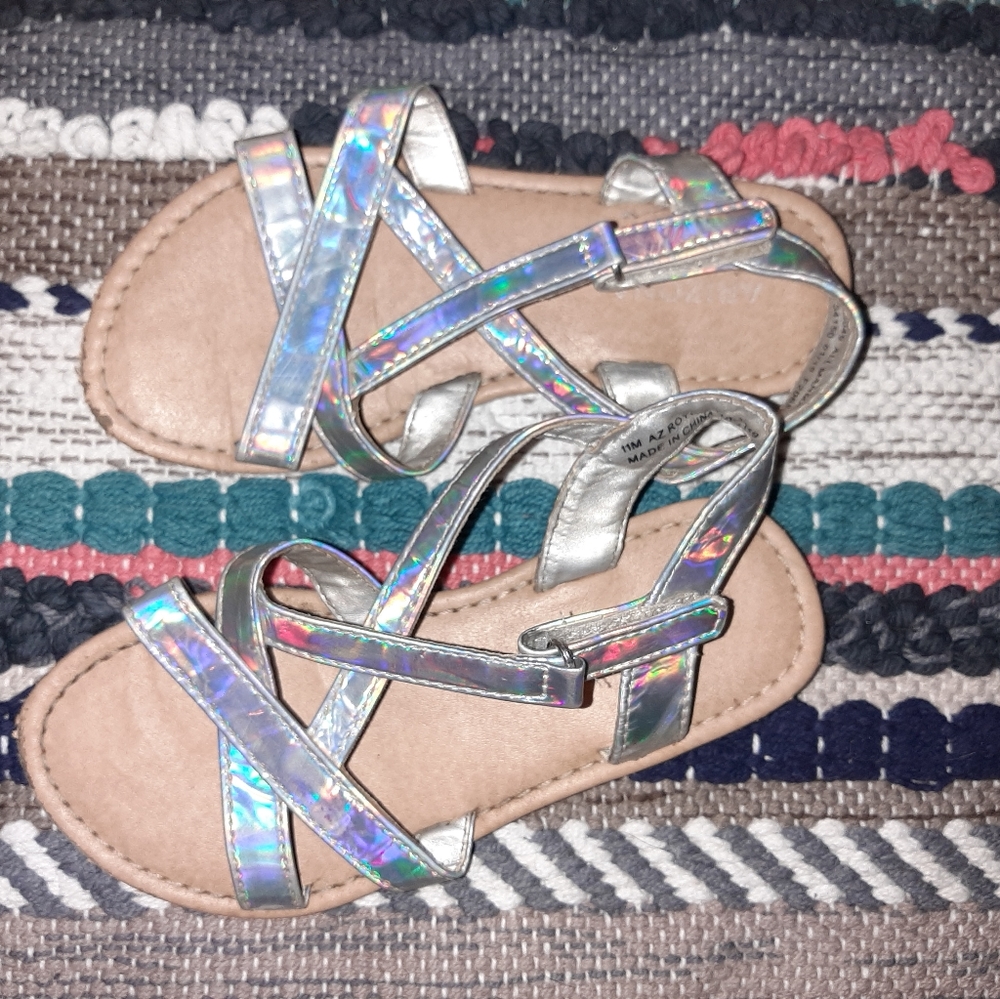 Shiny Sandles